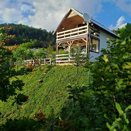 Natural House Visoko Exterior foto